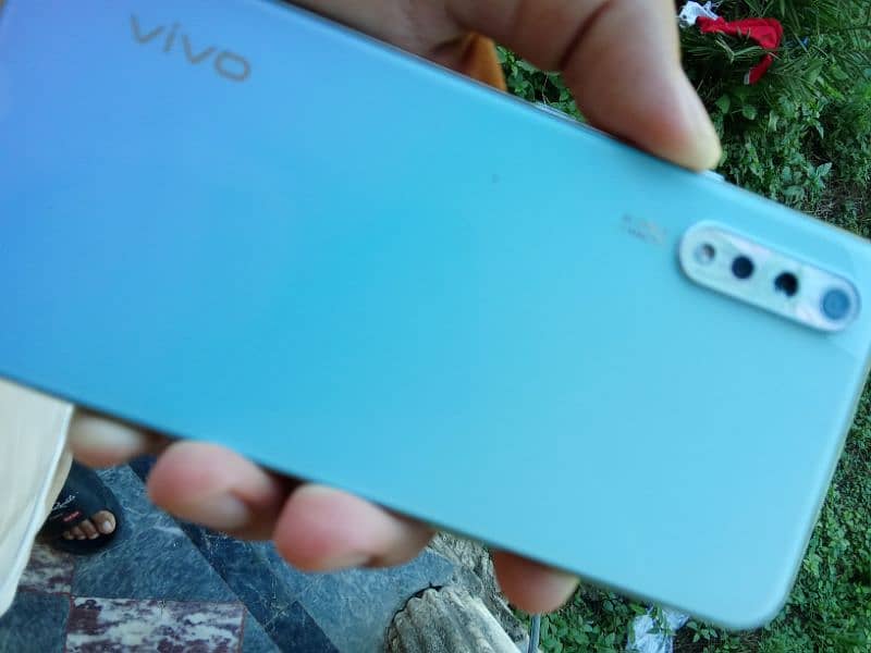 Vivo S1 wthout box and charger note mobile open hai. location Havelian 2