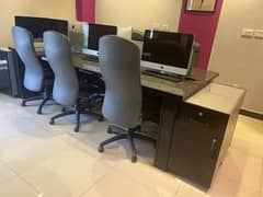 workstation/tables/office chairs/