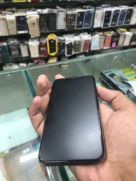 iPhone xs non pta 256gb  exchange possible  read description first 1