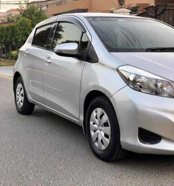 Toyota Vitz 2013 13