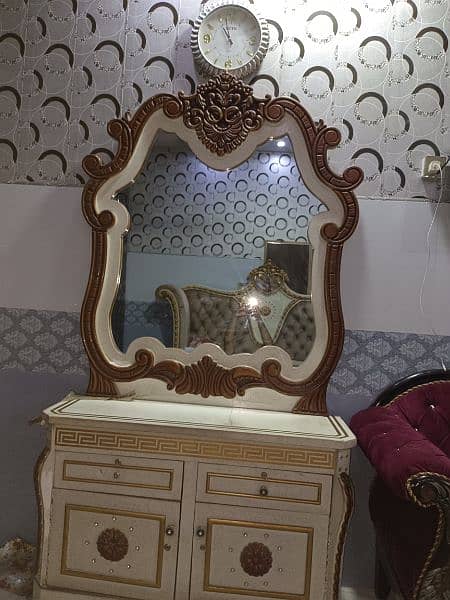 dressing table 2