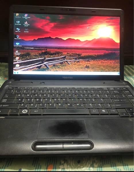 TOSHIBA Satellite C660 2