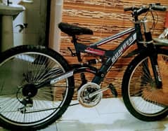 bicycle impoted full size 26 inch brand new 5 month used Duble shockz