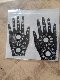 Mehndi stiker available all size