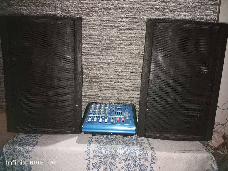 DJ Speaker with Mixer Amplifier 3