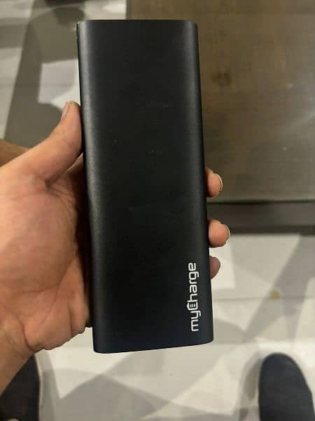 myCharge RAZORMEGA. 20100mAh Power Bank 2