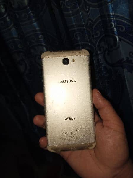 Samsung Galaxy J7 3 32 ha 1