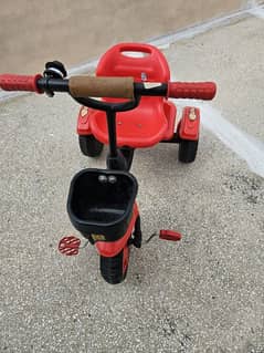 Fun Tricycle for Kids - Great Condition!