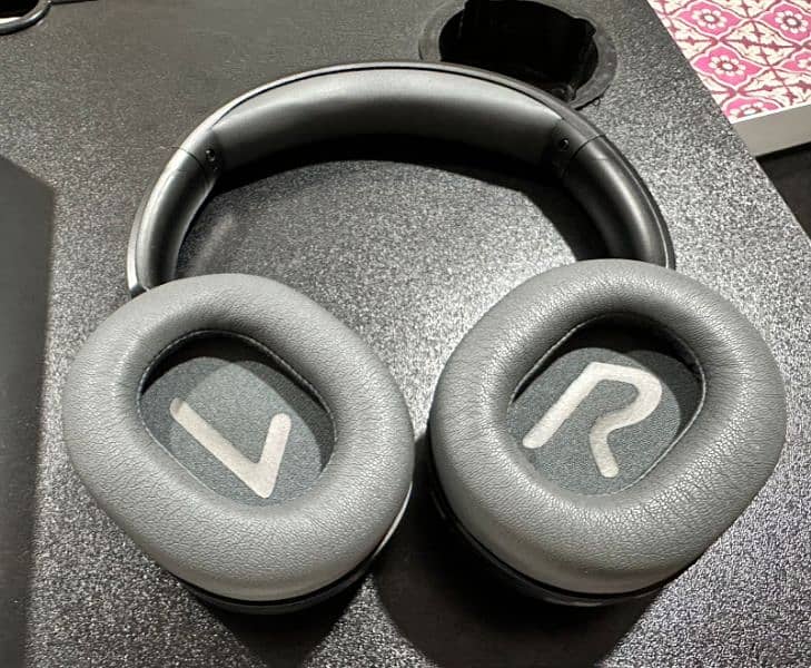 sound peats A8 wireless headphones Bluetooth 3