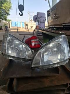 Toyota premio 2006 headlights