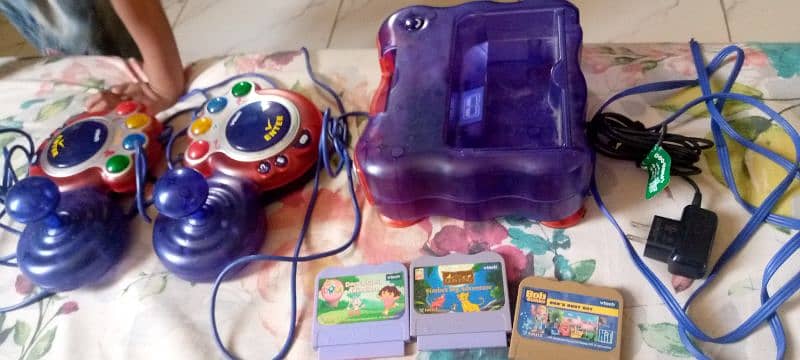 Education and learning video game VTech Console 2