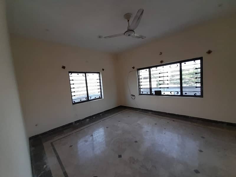 Ideal 10 Marla Double Storey House Available In Gulshan e iqbal 32