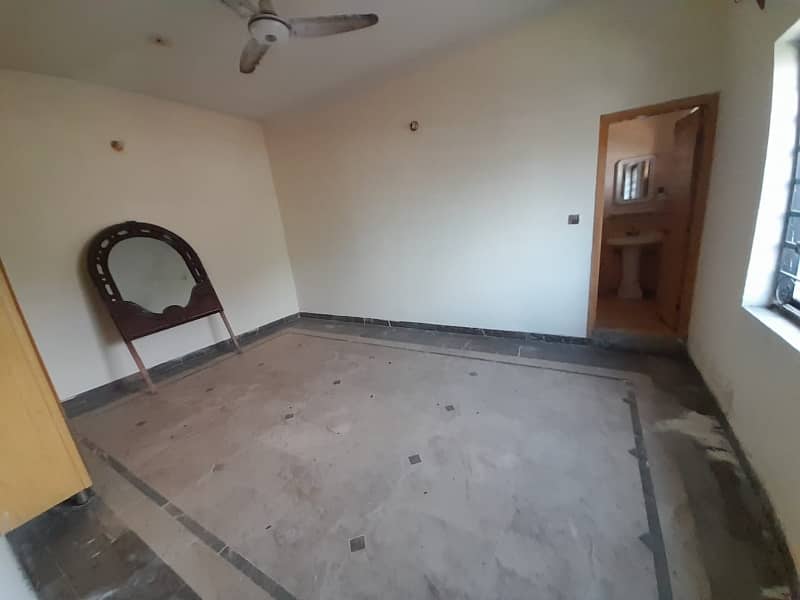 Ideal 10 Marla Double Storey House Available In Gulshan e iqbal 37