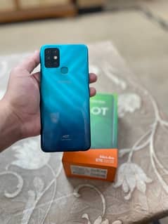 Infinix Hot 10 with box penal change hai