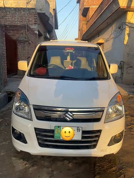 Suzuki Wagon R 2019 1