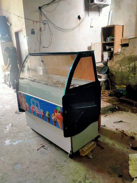 ice cream chiller deeply counter / Ice Cream Display Freezer. 4