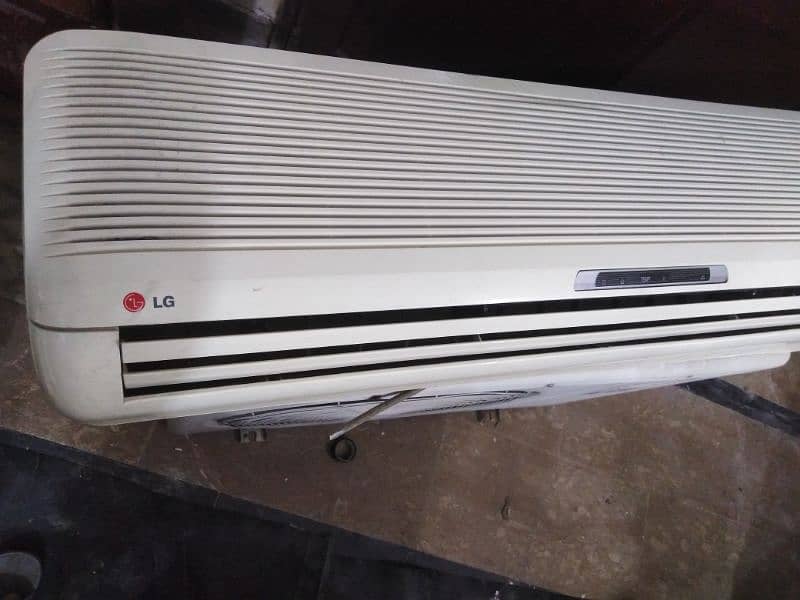 LG AC KOREAN MODEL 1.5 TAN total original 12