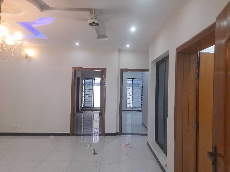 5 Marlas Ground and basement For Rent 0