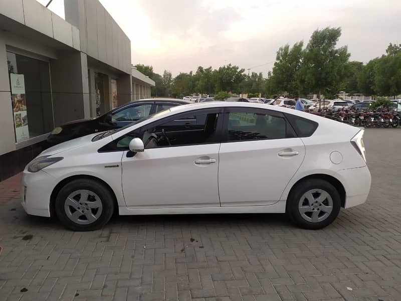 Toyota Prius 2011 2