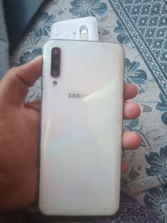 Samsung A50 urgent for sale