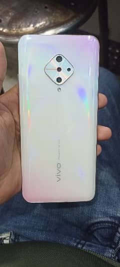 Vivo y51