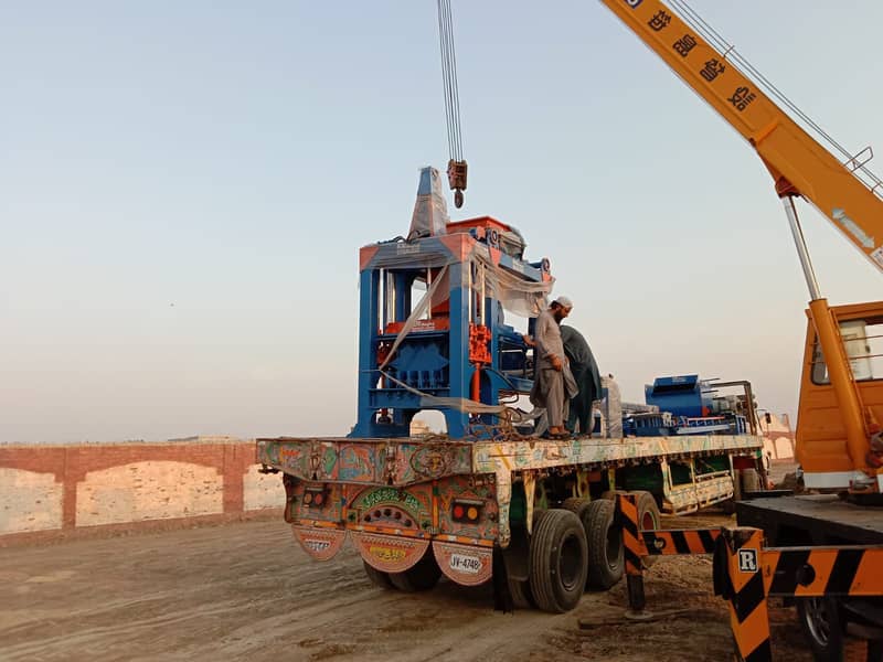 Fly ash brick and paver block machine, concrete brick machine in Pak. 17