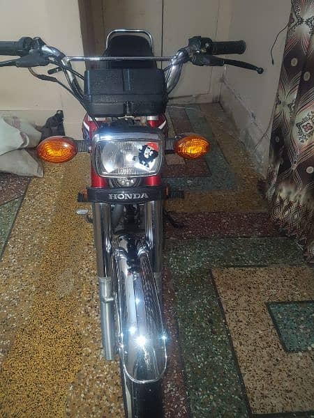 honda 125 2023 mont 5 12