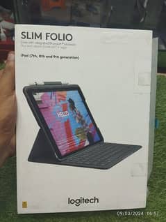 Logitech slim folio ipad 7th 8th 9th generation keyboard Bluetooth