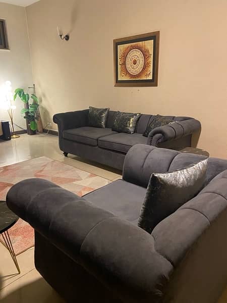 charcoal Grey velvet sofa set 0