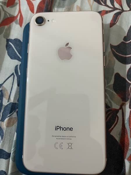 iPhone 8 64 GB 1