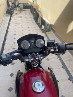 yamaha ybr 125cc full geniune condition orginal engine