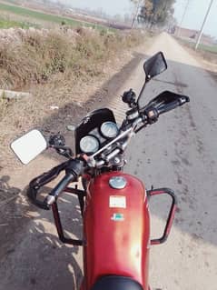 SUZUKI GS 150CC SE BRAND NEW CONDITION  FOR SAlE (03207353182 WhatsApp