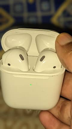 EAR BUDS Air Pods