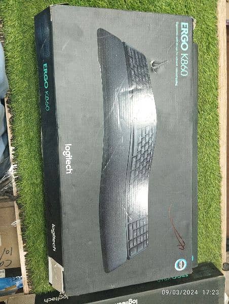 Logitech ergo k860 keyboard Bluetooth multi davice keyboard 1