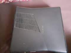 Urgently Selling Xbox 360 Slim JTAG with all Accessories