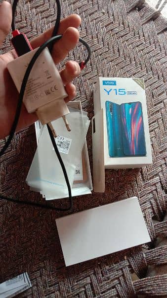 Vivo Y15 (complet box) 5