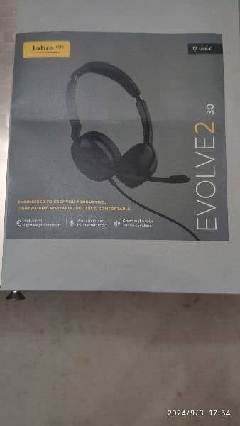 Jabra Evolve-2 30 MS stereo wired USB-C Headset 1