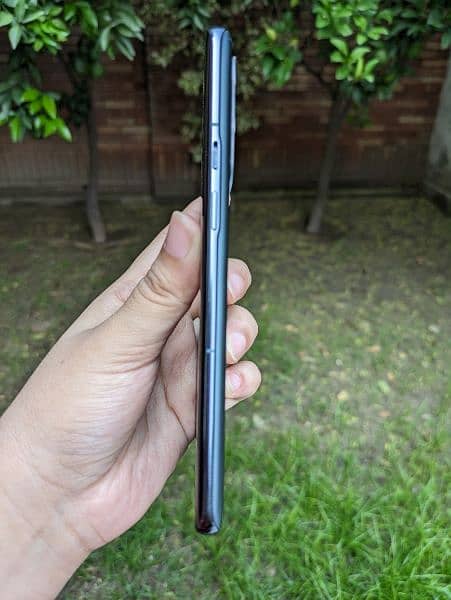 One plus 9 pro
8/128
Global dual sim approved 6