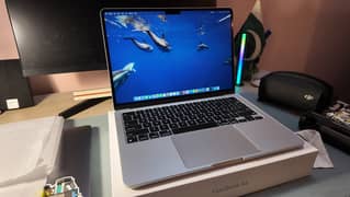 Apple Macbook Air 13" m3 8/256