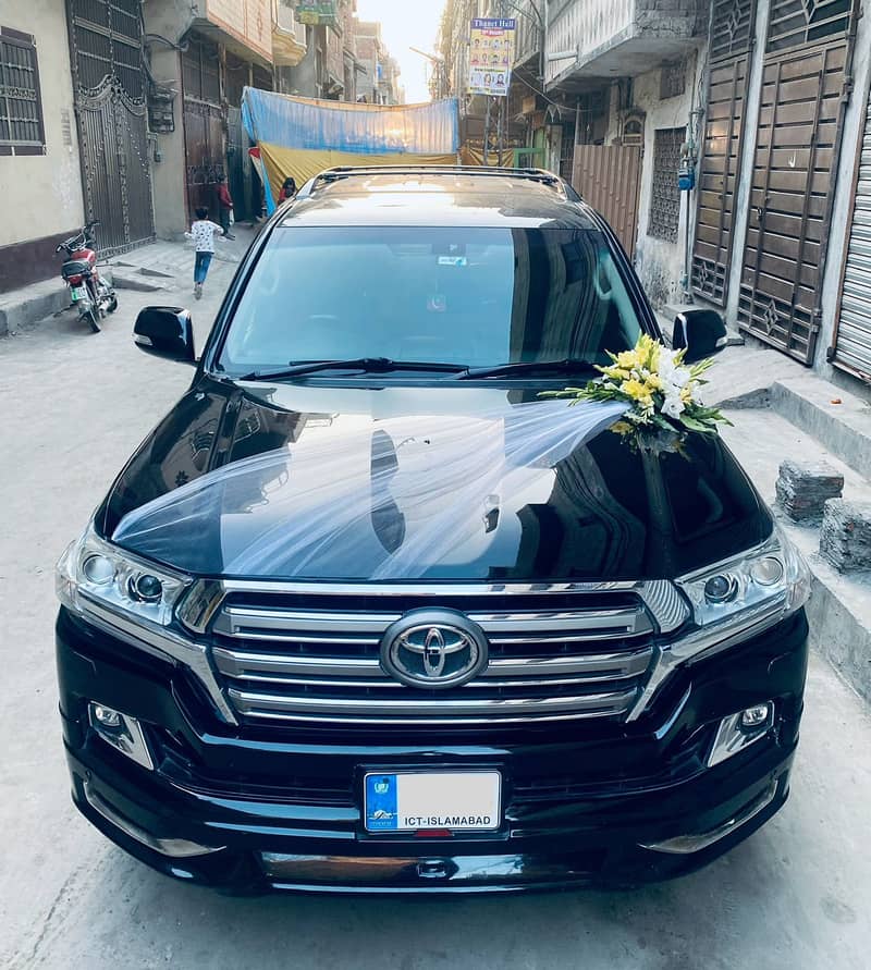 Lahore rent a car ,Landcruisor v8, prado, Fortuner, Corrolla , Civic 8