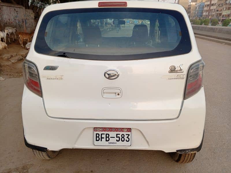 Daihatsu Mira 2012 1