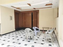 Brand New Condition 6.5 Marla Single Unit House For Rent