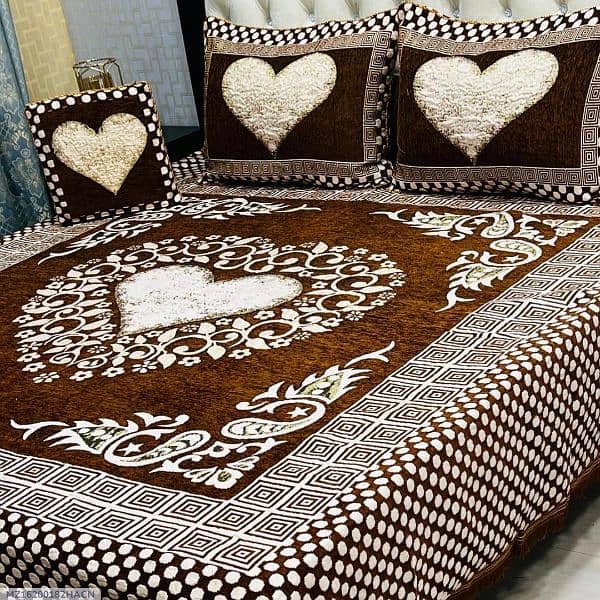 4 Pcs Velvet Jacquard Printed Double Bedsheet 1