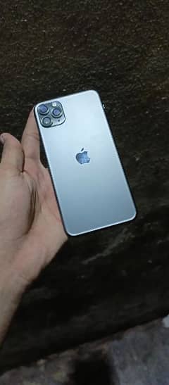 iPhone 11 pro Max 256