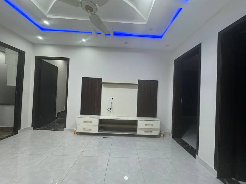 7 MARLA BRAND NEW HOUSE WITH 5 BEDROOMS AND ATTACHED WASHROOMS IN AL KABIR TOWN PHASE 2 BLOCK D 13