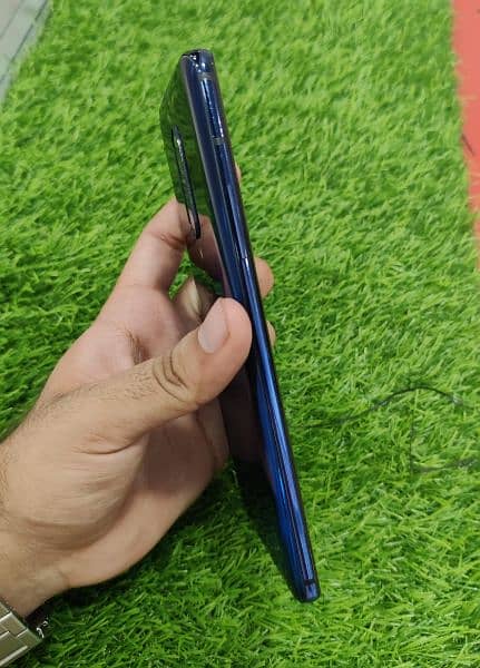 OnePlus 7pro 10by10 condition Dual sim PTA approved 4