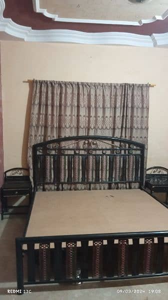 KING SIZE IRON BED WITHOUT MATTRESS (Good condition) 1