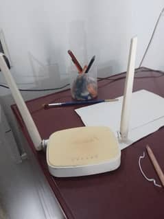 Tenda router wireless N301 double antena