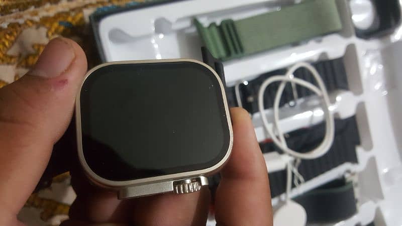 SMART WATCH WITH TEN STRAPS FOR SALE 4