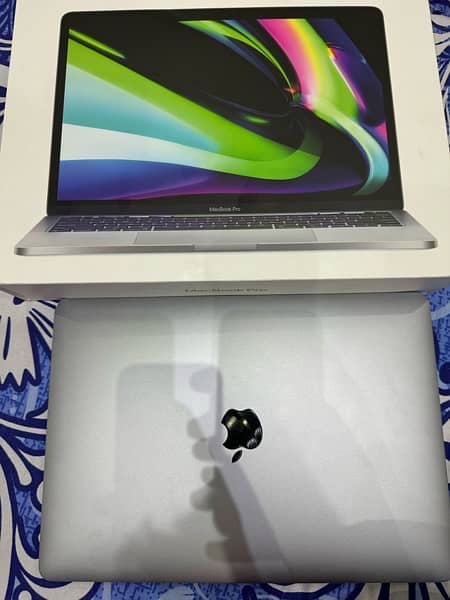 Macbook Pro Space Gray 13-inch (8-256gb) With all orignal box 3